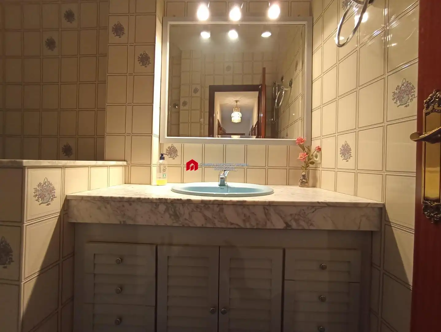 Bathroom of Houses for sale in Tortosa  with Air Conditioner, Heating and Terrace