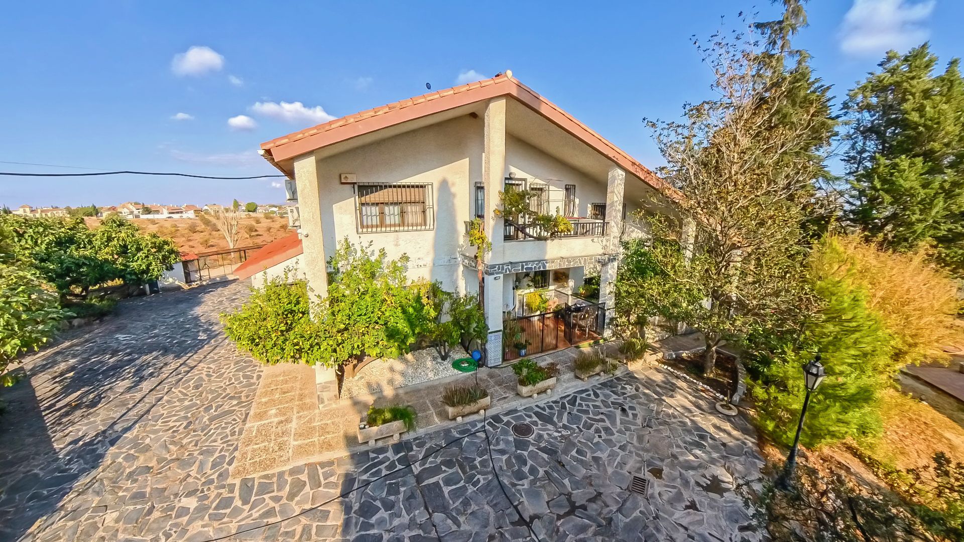 Exterior view of House or chalet for sale in Villa de Otura  with Air Conditioner, Heating and Private garden