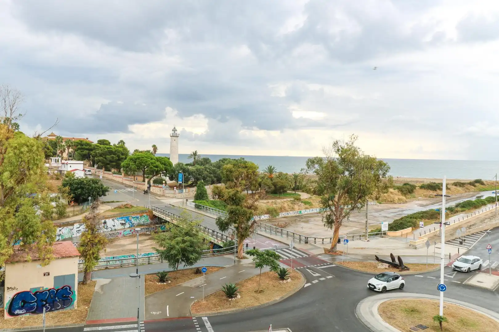 Exterior view of Flat for sale in Vilanova i la Geltrú  with Air Conditioner, Parquet flooring and Balcony