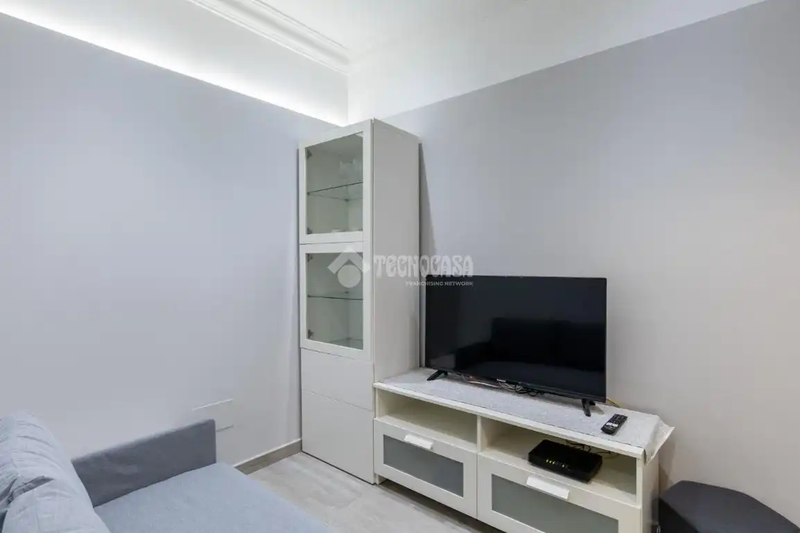 Habitación de Piso en venta en Madrid con Calefacción