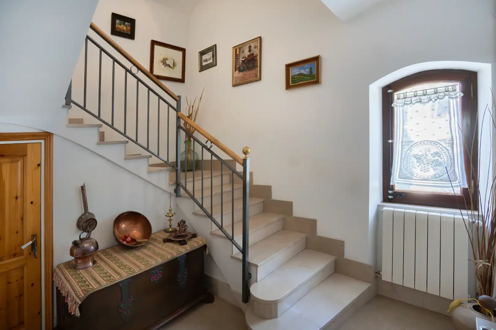 Casa o xalet en venda en Almoster amb Calefacció, Jardí privat i Moblat