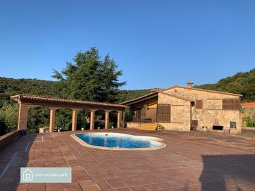 Villa con piscina in vendita a Vall Repos