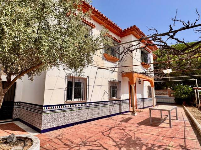 Casa-chalet en Venta en Pinos de Alhaurín