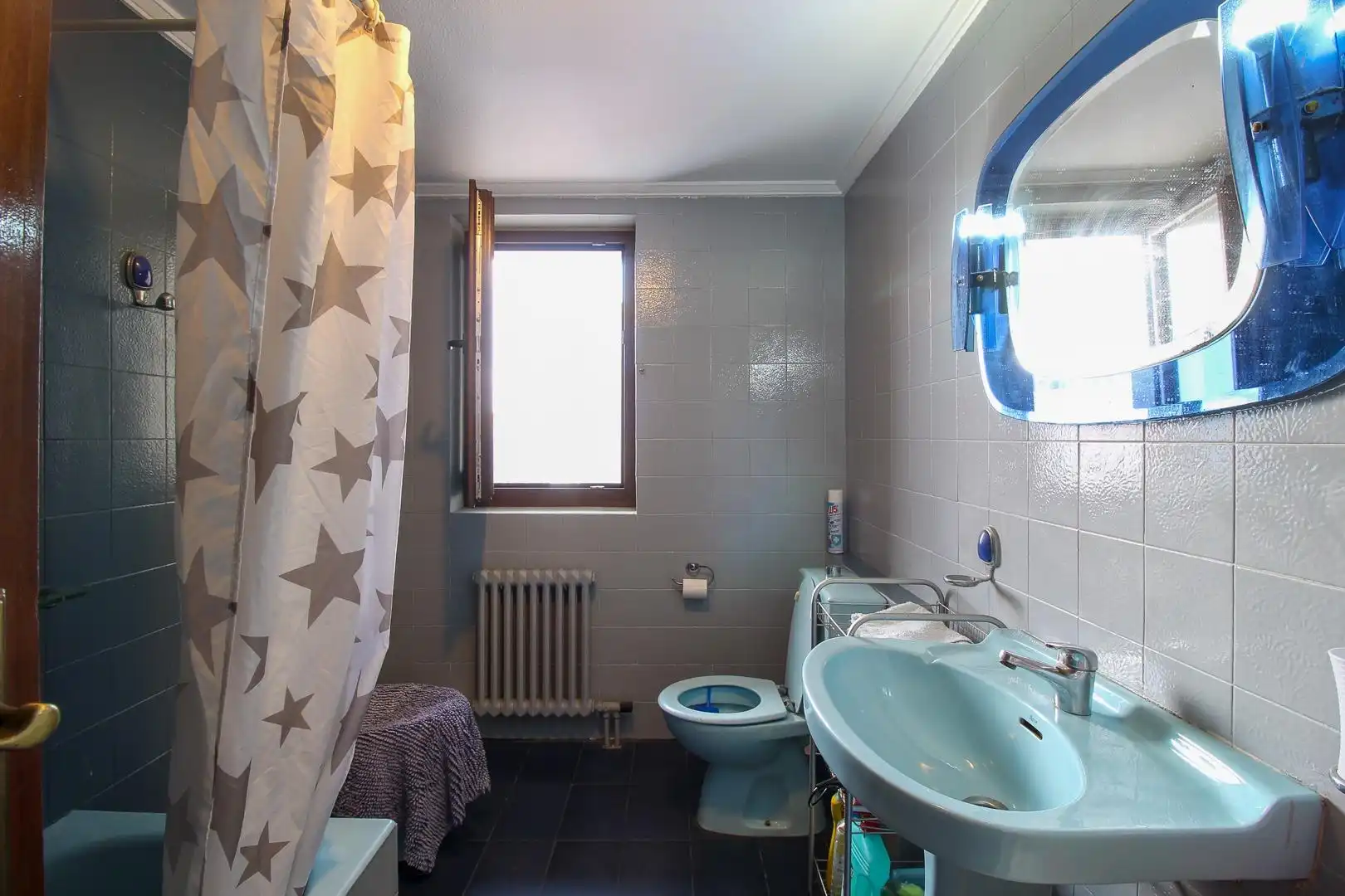 Baño de Piso de alquiler en Santander con Calefacción, Parquet y Terraza