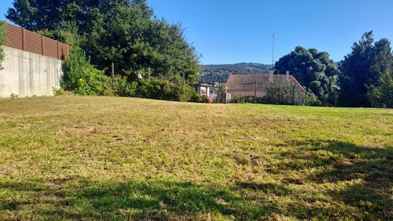 Terrenos y solares en venta en Subida Penedo 4