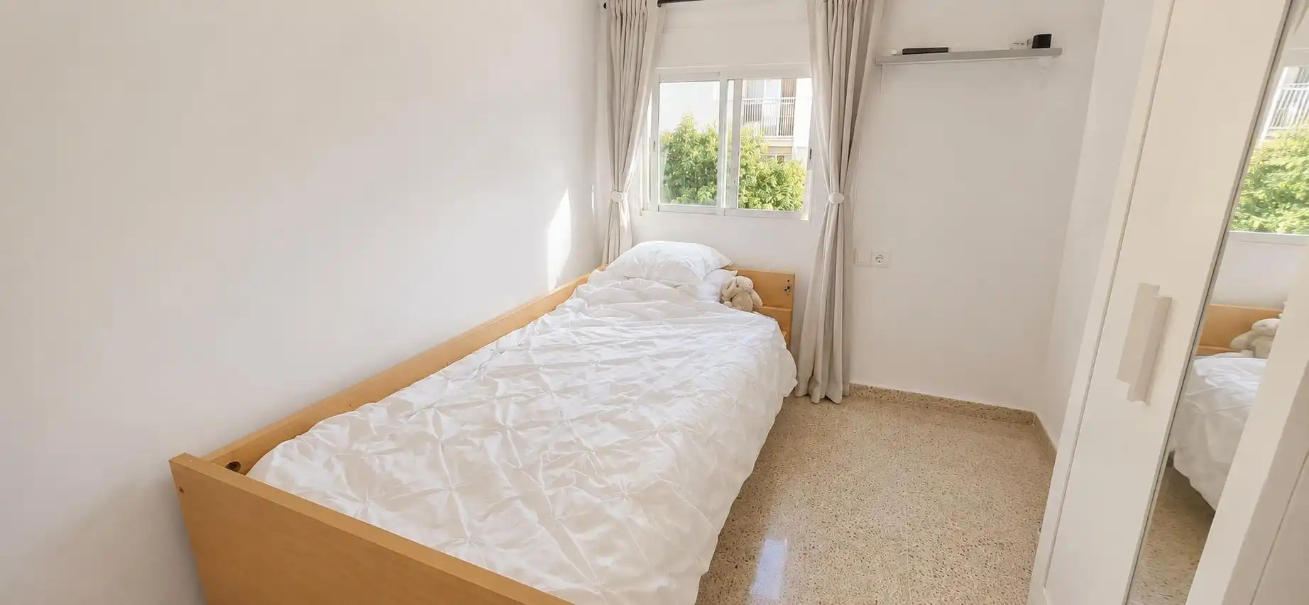Schlafzimmer von Wohnung zum Verkauf in Calvià mit Klimaanlage und Terrasse