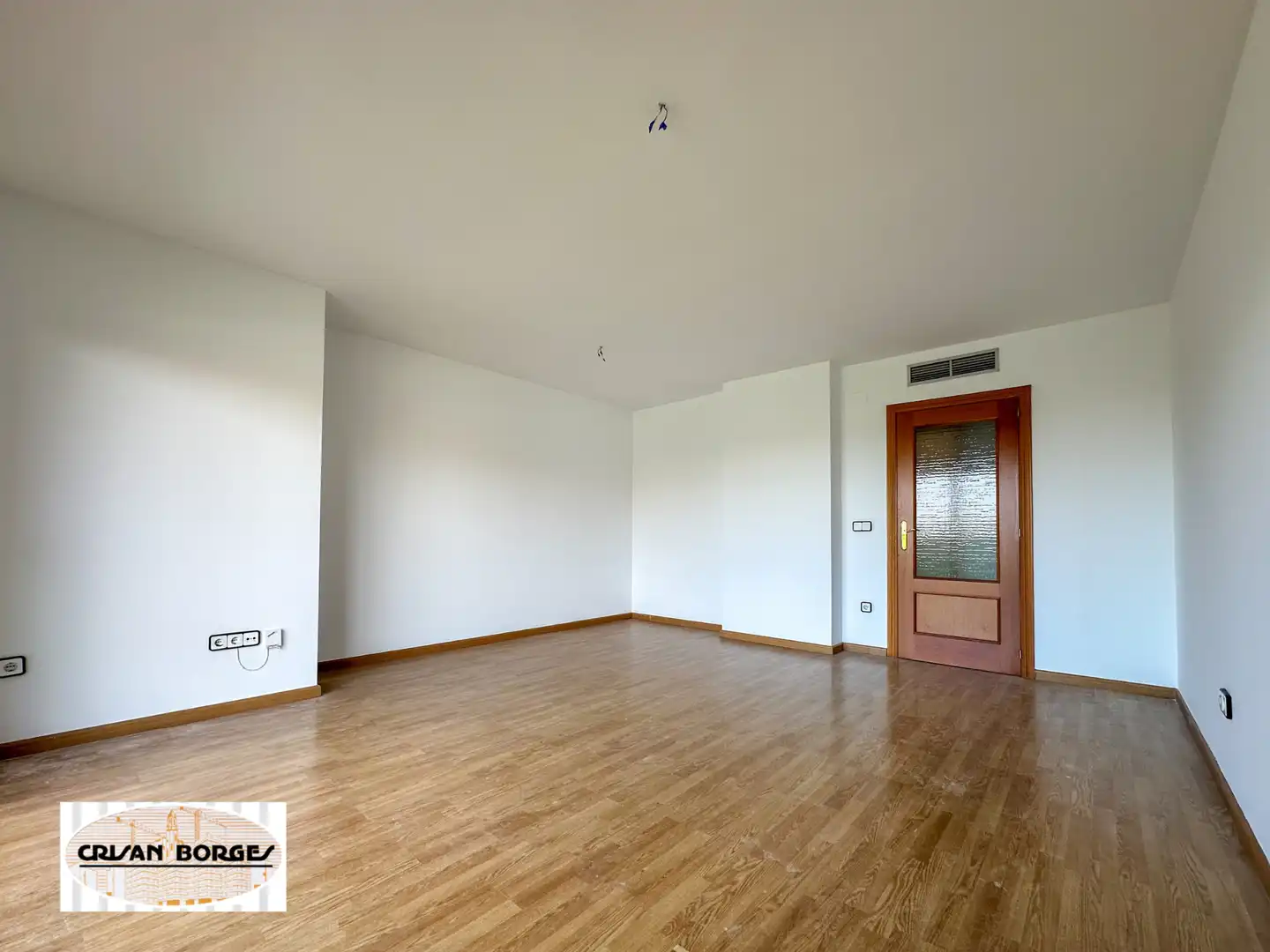 Living room of Flat for sale in Reus  with Air Conditioner, Private garden and Parquet flooring