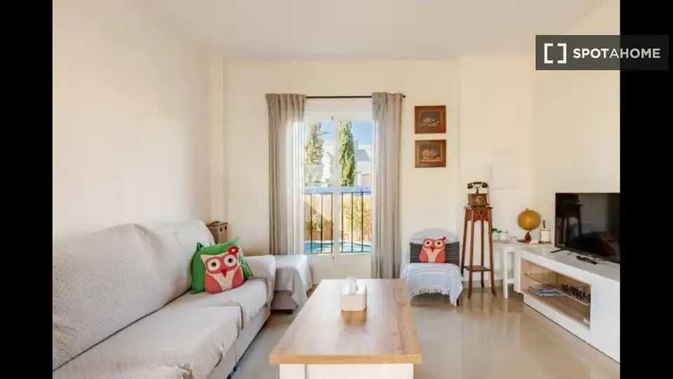 Sala d'estar de Apartament per a compartir en El Campello amb Aire condicionat, Terrassa i Moblat