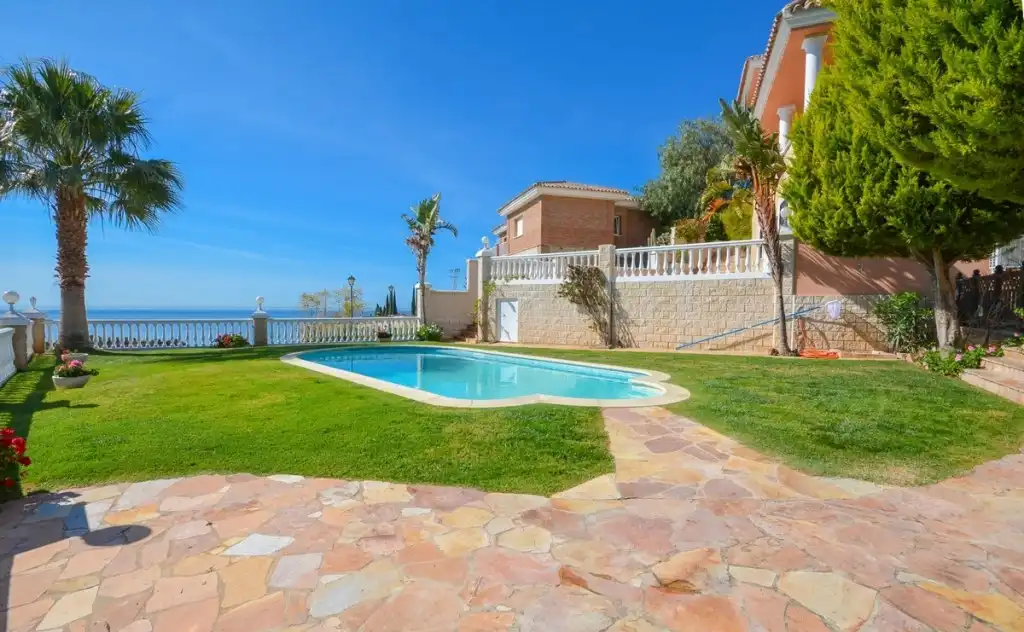 Garden of Houses for sale in Benalmádena  with Air Conditioner, Private garden and Terrace