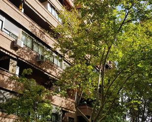 Exterior view of Flat to share in  Madrid Capital  with Air Conditioner, Heating and Terrace