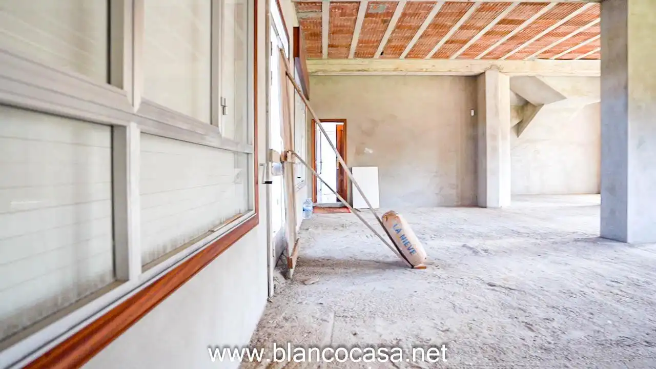 Casa o chalet en venta en Carballo con Calefacción, Jardín privado y Trastero