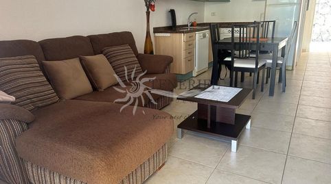 Foto 3 de Casa o chalet en venta en El Almendro, Playa Fañabé Alto, Adeje