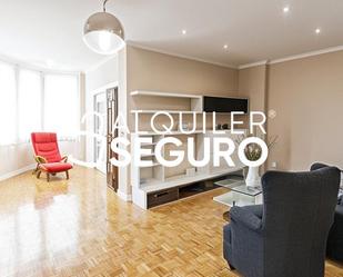 Living room of Flat to rent in  Madrid Capital  with Air Conditioner and Heating