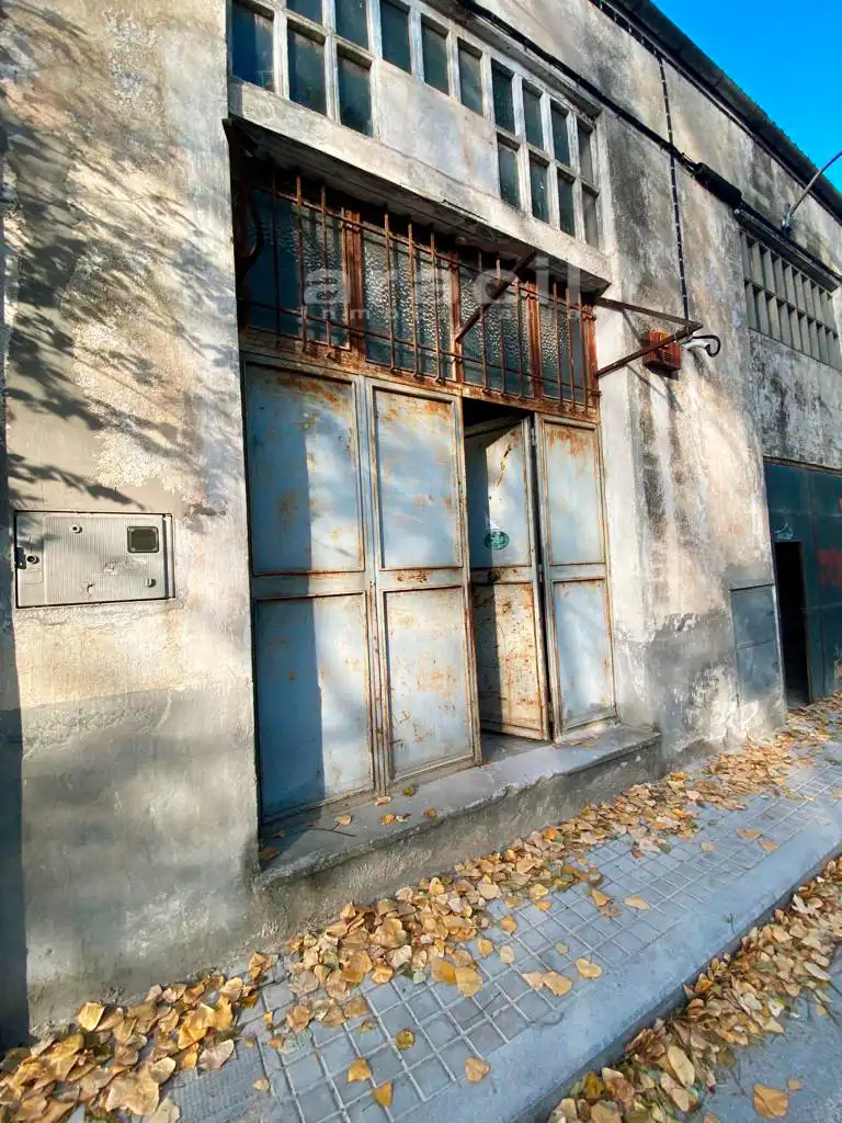Vista exterior de Nave industrial en venta en Alcoy / Alcoi