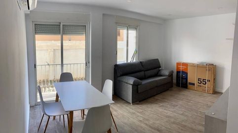 INMOBILIARIA SERRERIA VENDE EN EXCLUSIVA ESTE BONITO PISO junto  a los viveros muy centrico.La vivienda es del 1962 se t, image 2