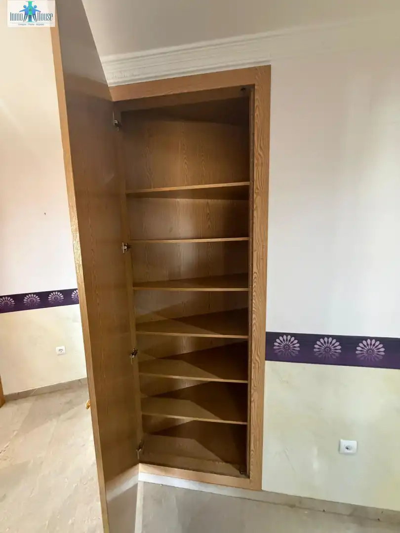 Piso en venta en Albacete con Aire acondicionado, Calefacción y Terraza