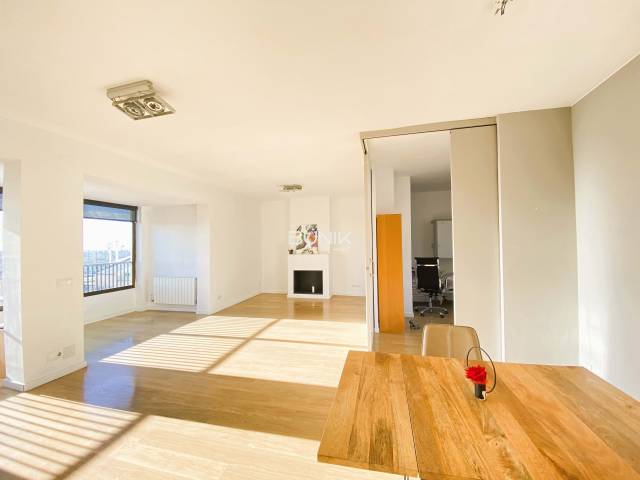 Piso en Venta en Les Tres Torres