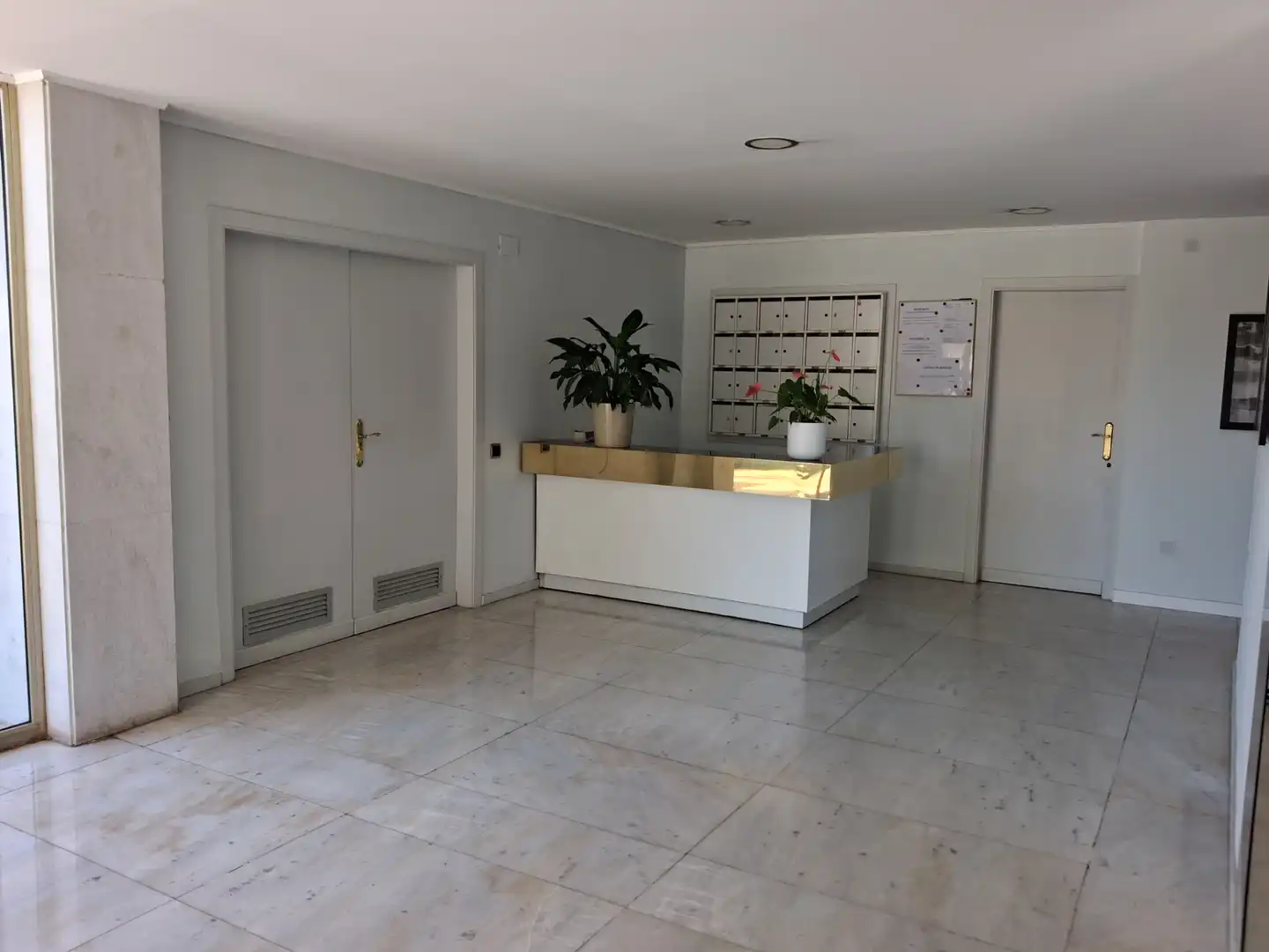 Flat for sale in Castelldefels  with Air Conditioner, Heating and Parquet flooring