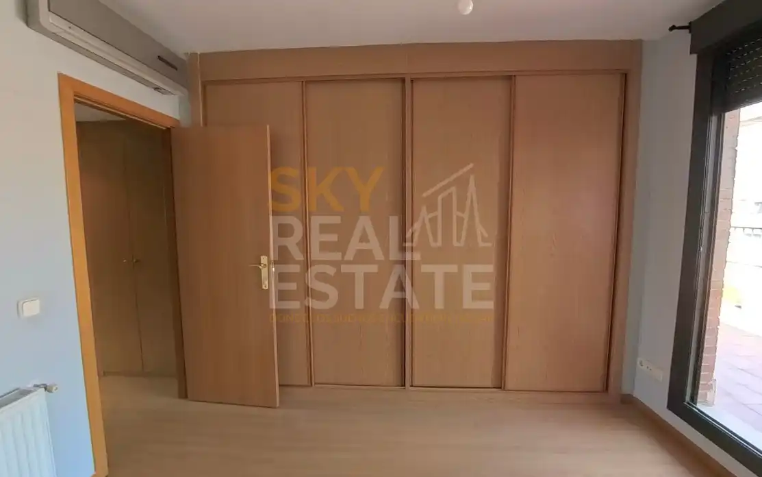 Habitación de Ático en venta en Madrid con Aire acondicionado, Calefacción y Terraza