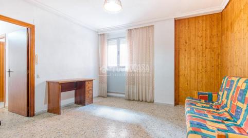 Foto 2 de Piso en venta en Calle Fray Luis de León, Santa Marta de Tormes, Salamanca