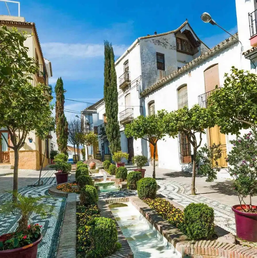 Terraced house for sale in Estepona Pueblo