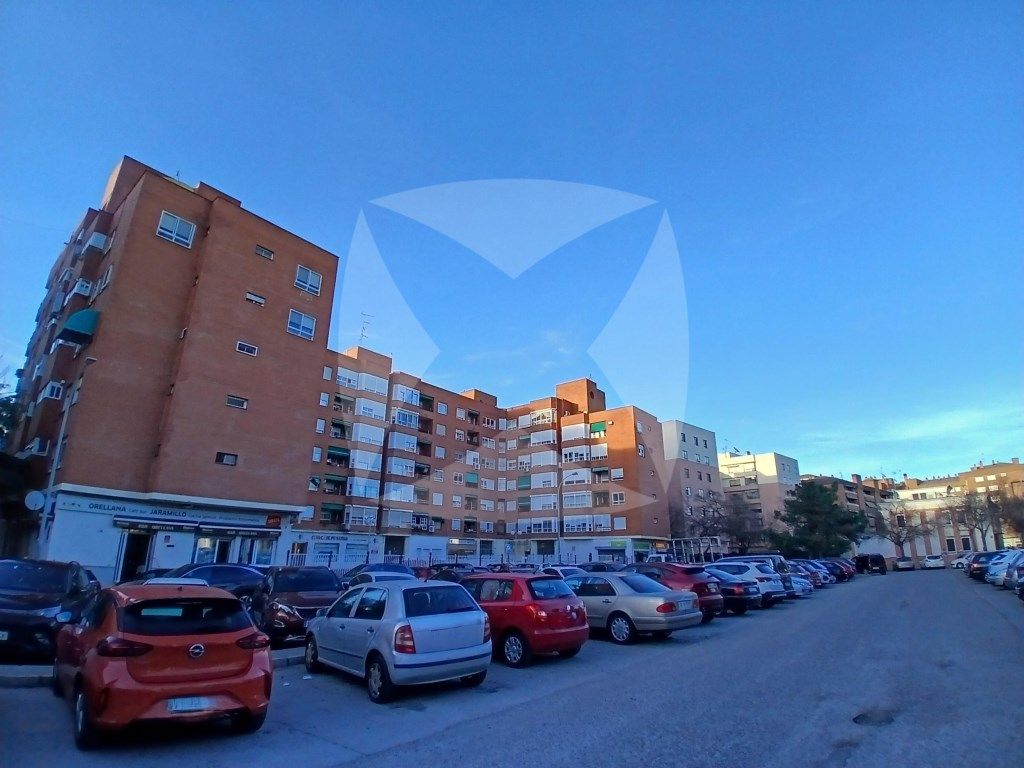 Vista exterior de Pis en venda en Badajoz Capital amb Aire condicionat, Terrassa i Balcó