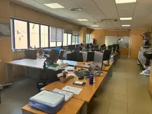 Nave industrial de alquiler en Carral con Calefacción y Alarma