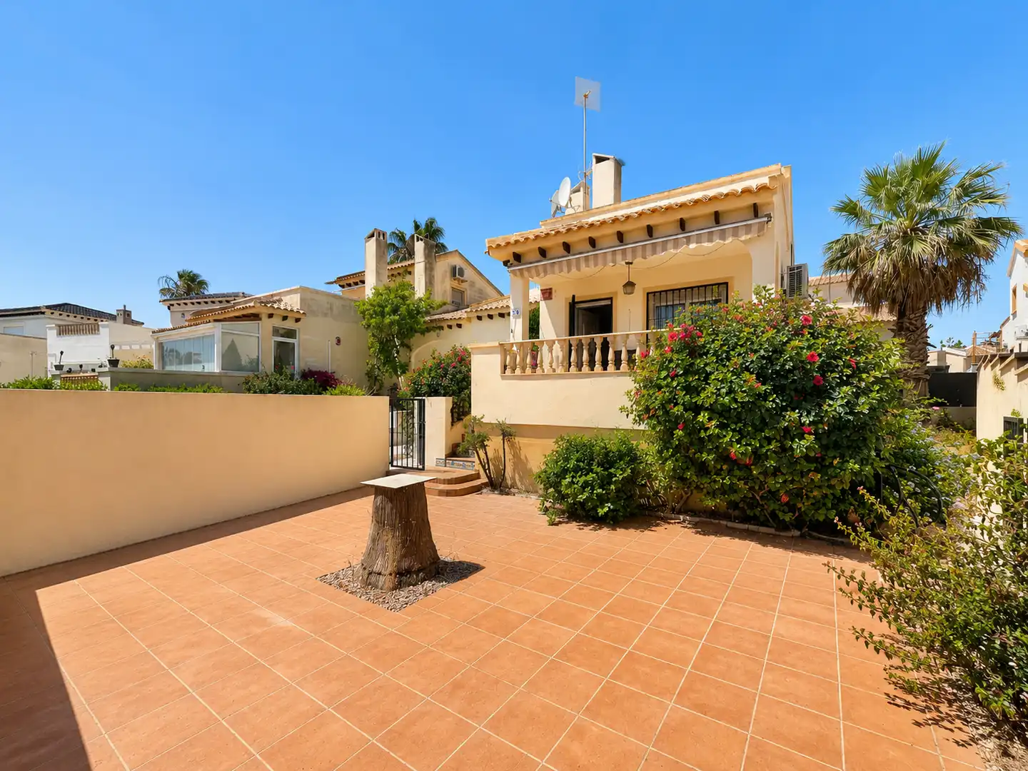 Jardí de Casa o xalet en venda en Orihuela amb Aire condicionat, Calefacció i Jardí privat
