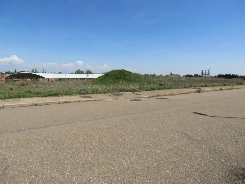 Residencial en venta en Chozas de Abajo