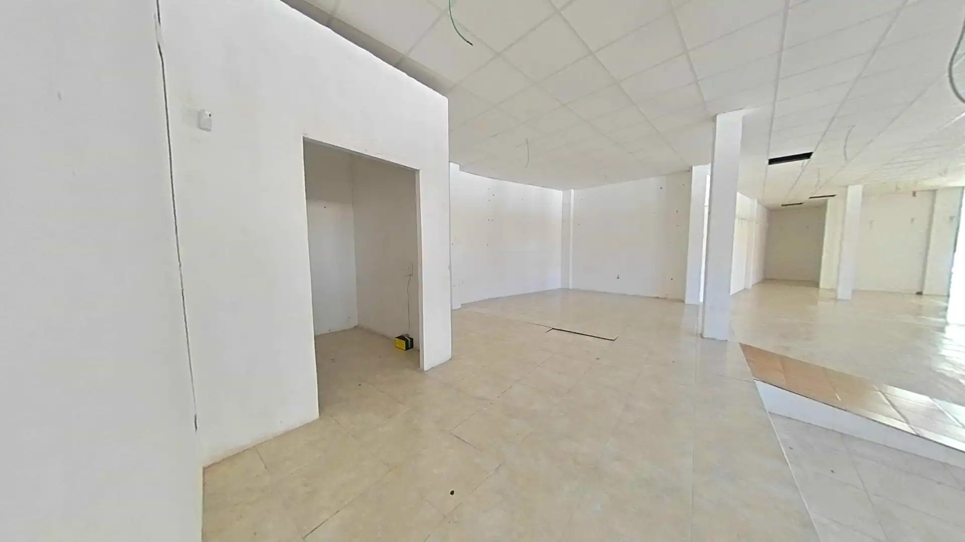 Business premises for sale in Alfonso I, imagen 5