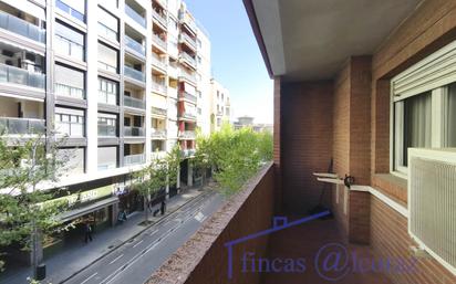 Vista exterior de Pis en venda en  Huesca Capital