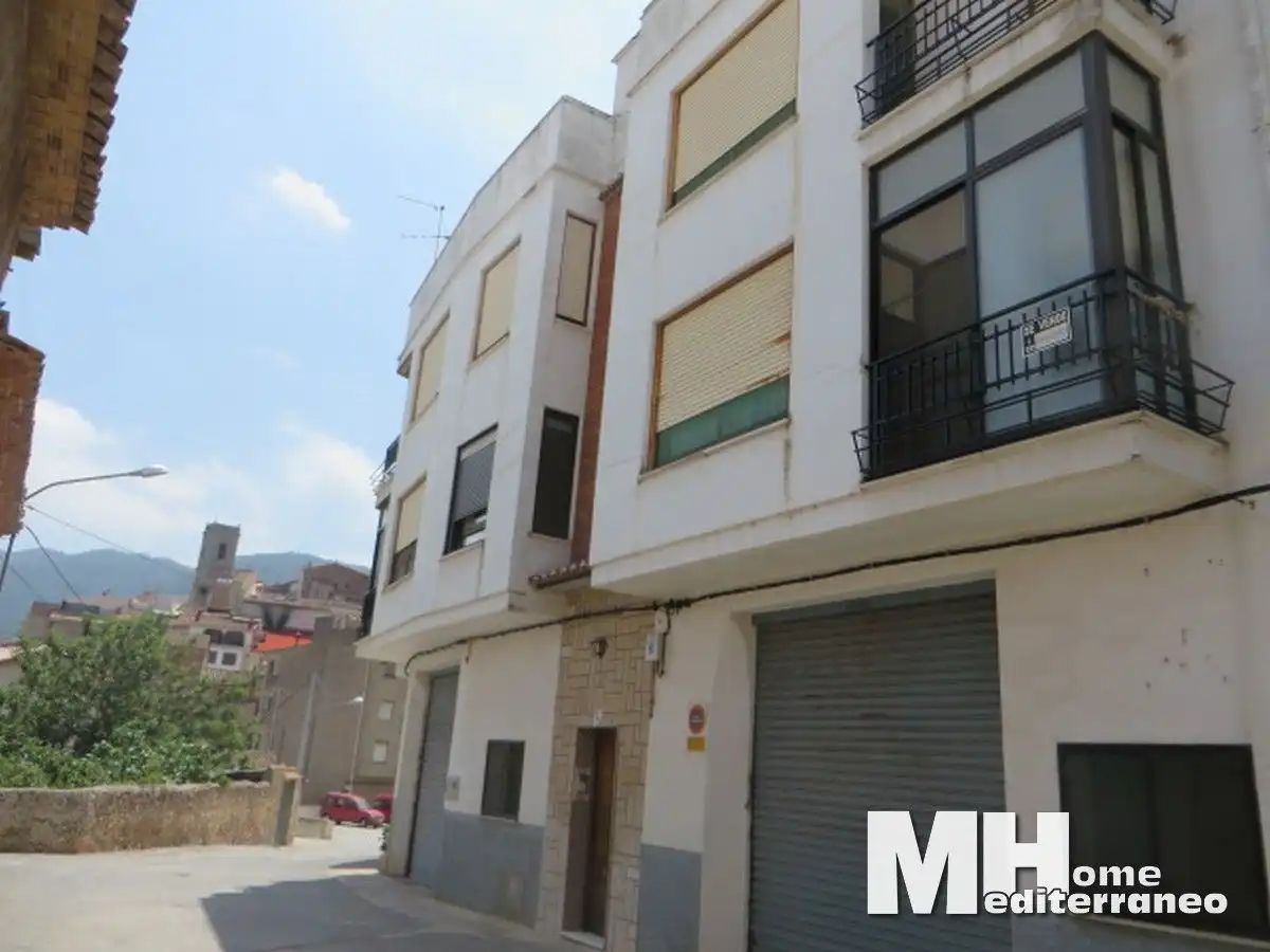 Vista exterior de Piso en venta en Eslida