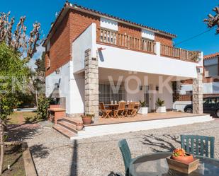 Exterior view of House or chalet to rent in Castelldefels  with Air Conditioner, Swimming Pool and Balcony