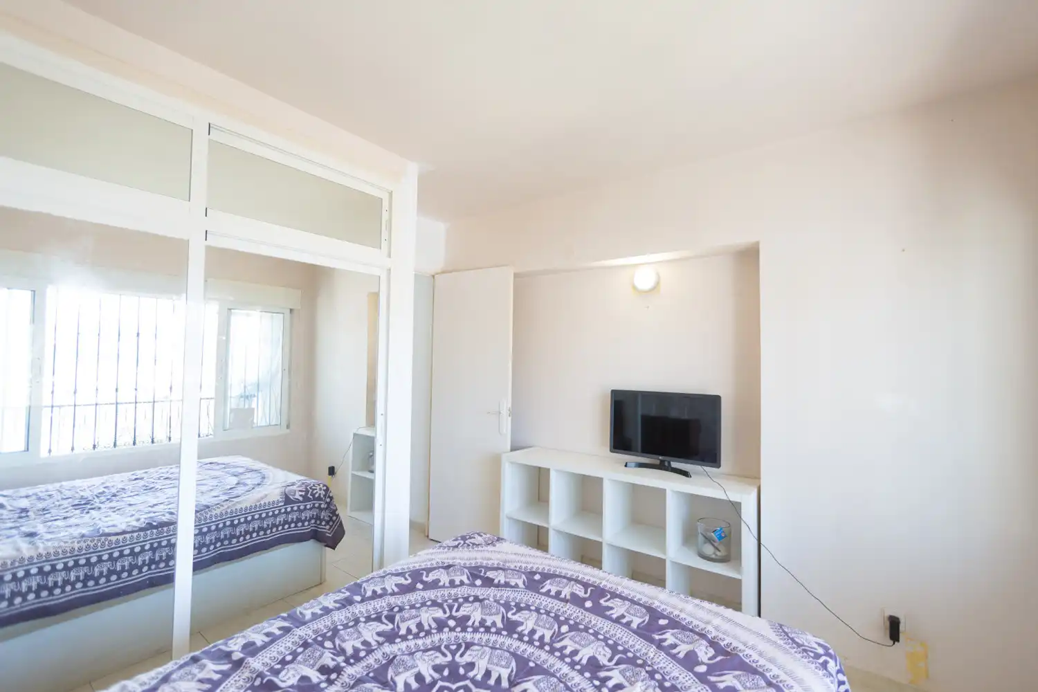 Dormitori de Apartament en venda en Marbella amb Aire condicionat, Terrassa i Moblat