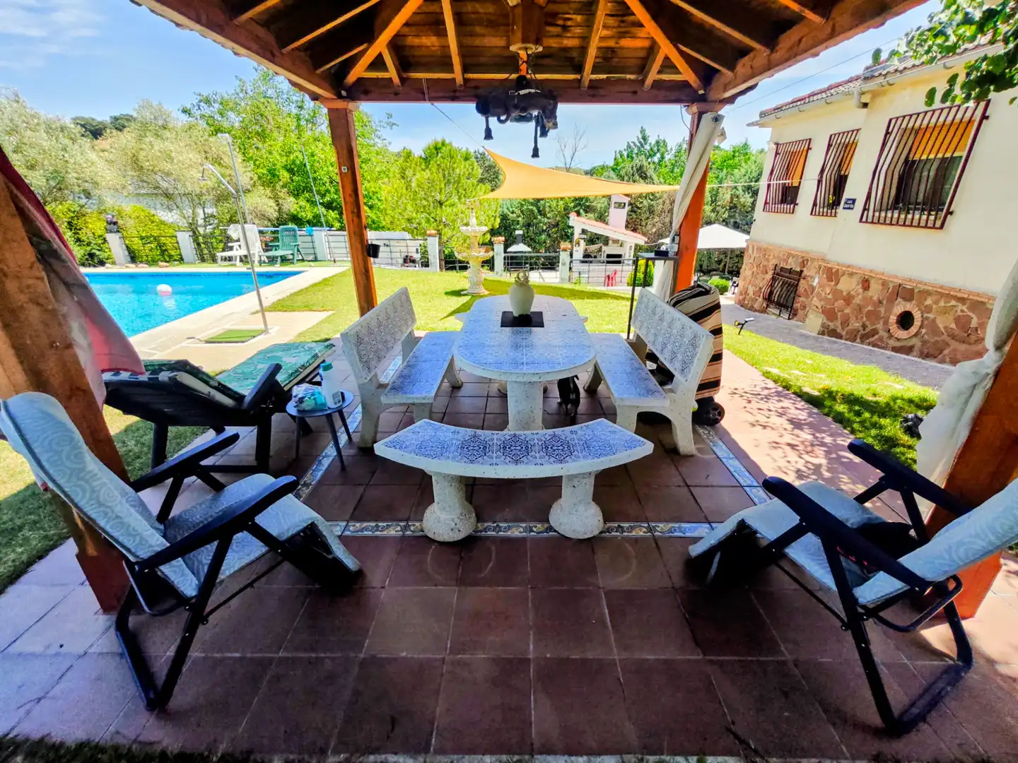 Terraza de Casa o chalet en venta en El Casar de Escalona con Aire acondicionado, Calefacción y Jardín privado