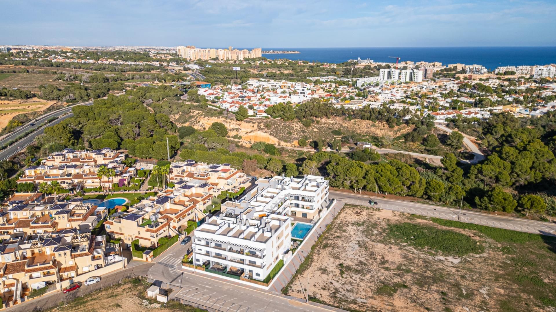 Vista exterior de Planta baixa en venda en Pilar de la Horadada amb Parquet