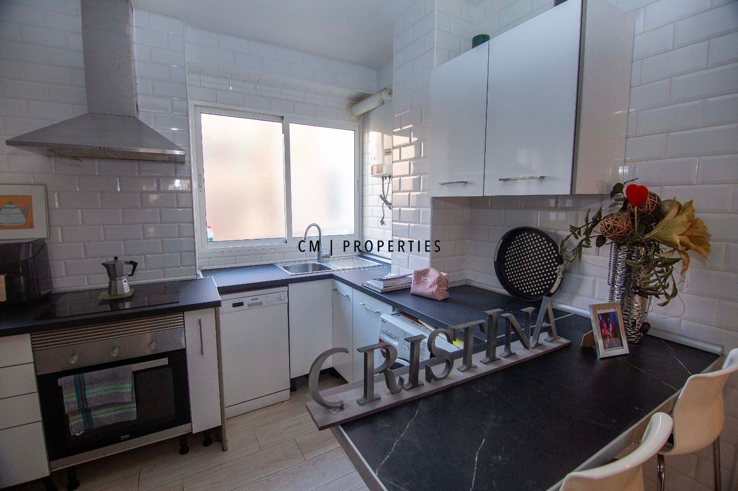 Kitchen of Flat for sale in  Valencia Capital  with Air Conditioner, Heating and Terrace