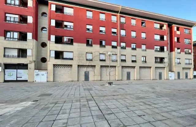 Local comercial en venda a Mungia