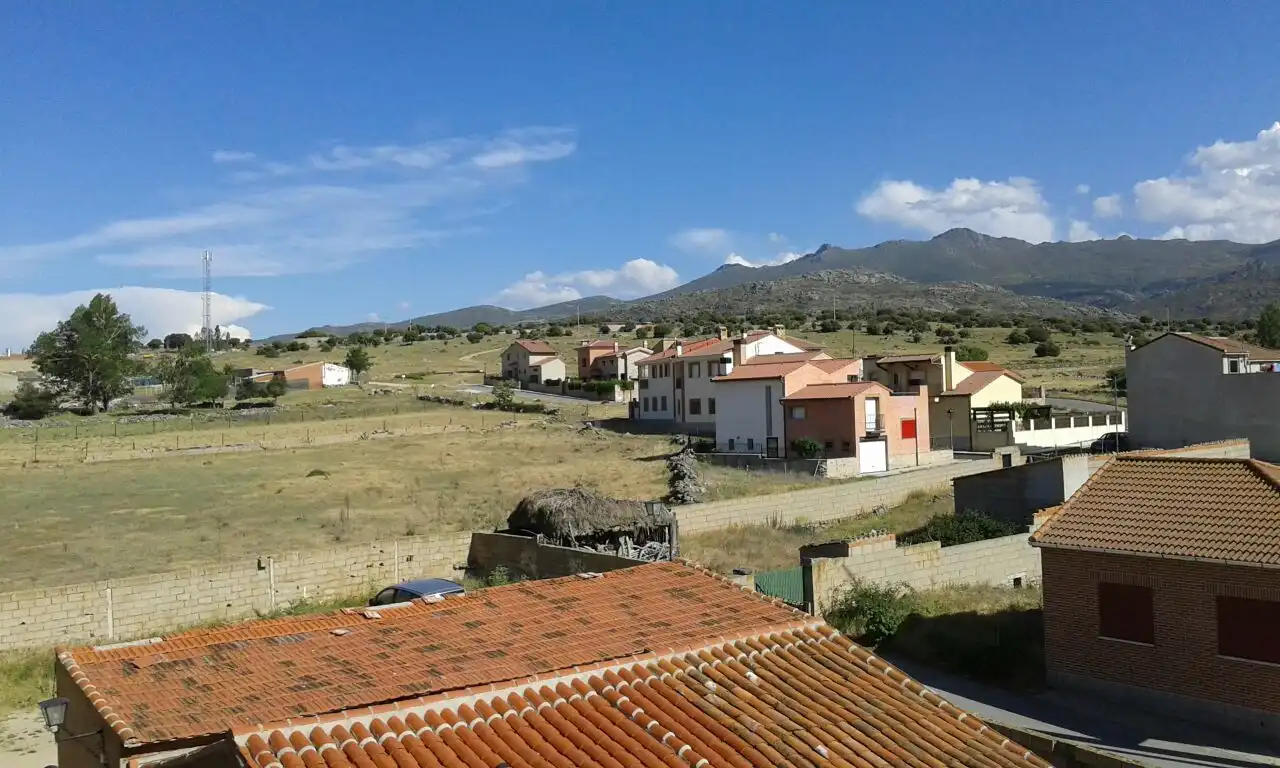 Exterior view of Flat for sale in Solosancho  with Heating, Terrace and Balcony
