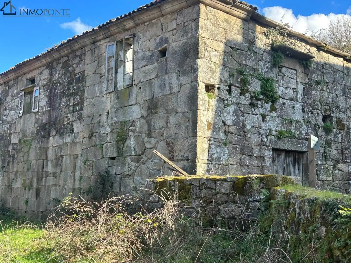 Vista exterior de Casa o xalet en venda en Cerdedo amb Jardí privat i Traster