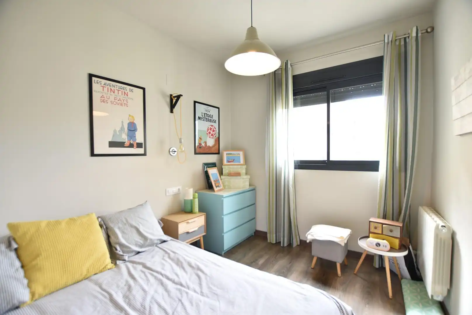 Bedroom of Flat for rent in Granada  with Air Conditioner, Heating and Furnished