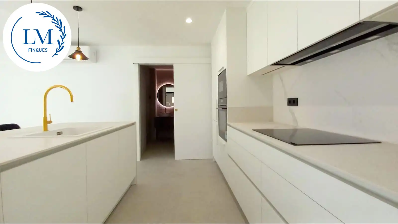 Ground floor for sale in Centre Vila