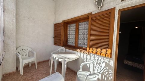 Foto 2 de Apartament en venda a Avenida Habaneras - Curva de Palangre, Torrevieja