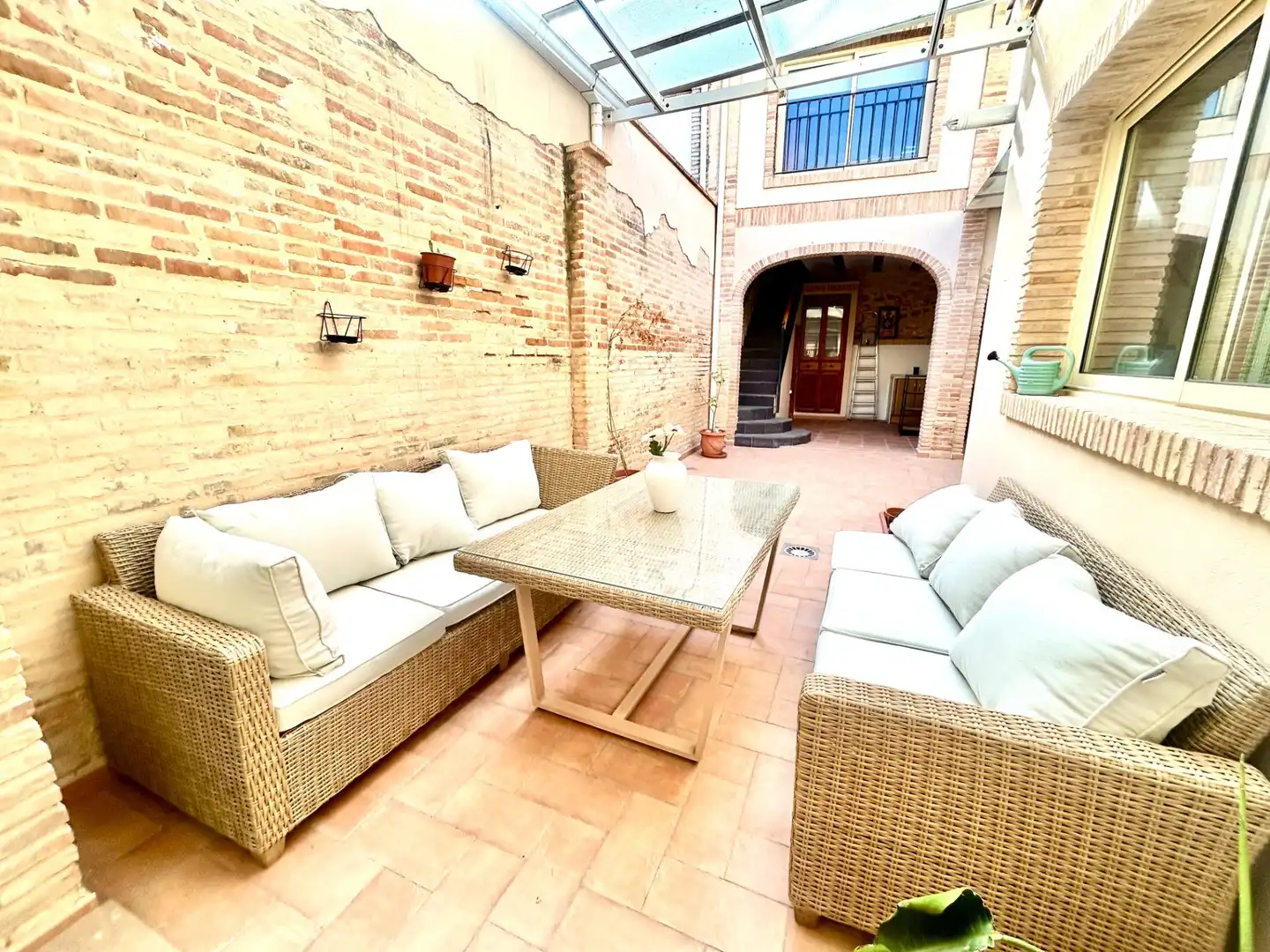 Terrasse von Haus oder Chalet zur Miete in Rafelbuñol / Rafelbunyol mit Klimaanlage, Heizung und Privatgarten