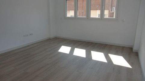 Foto 3 de Estudi de lloguer a Zona Metro, Alboraya