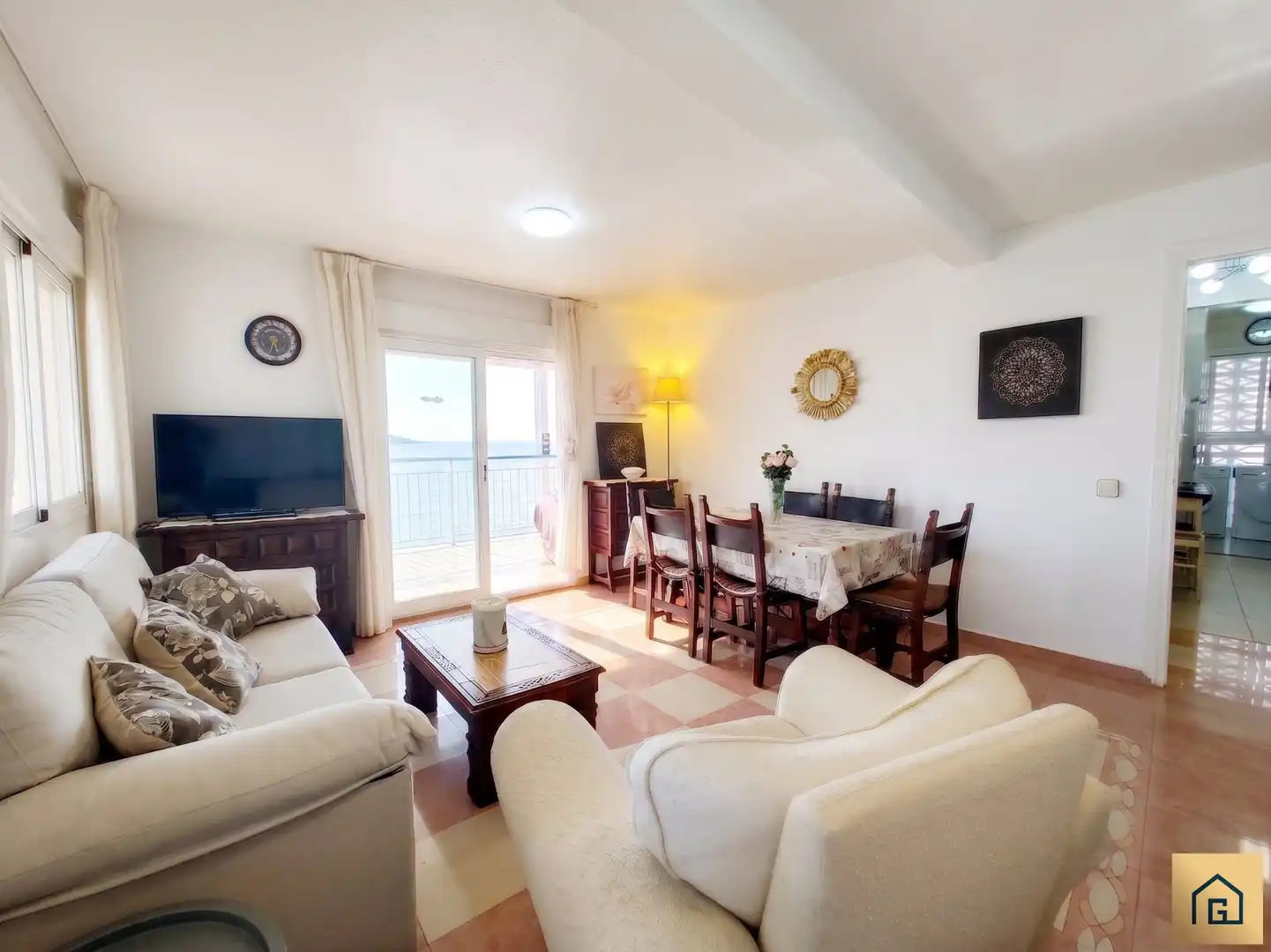 Sala de estar de Piso en venta en Benidorm con Terraza, Amueblado y Alarma