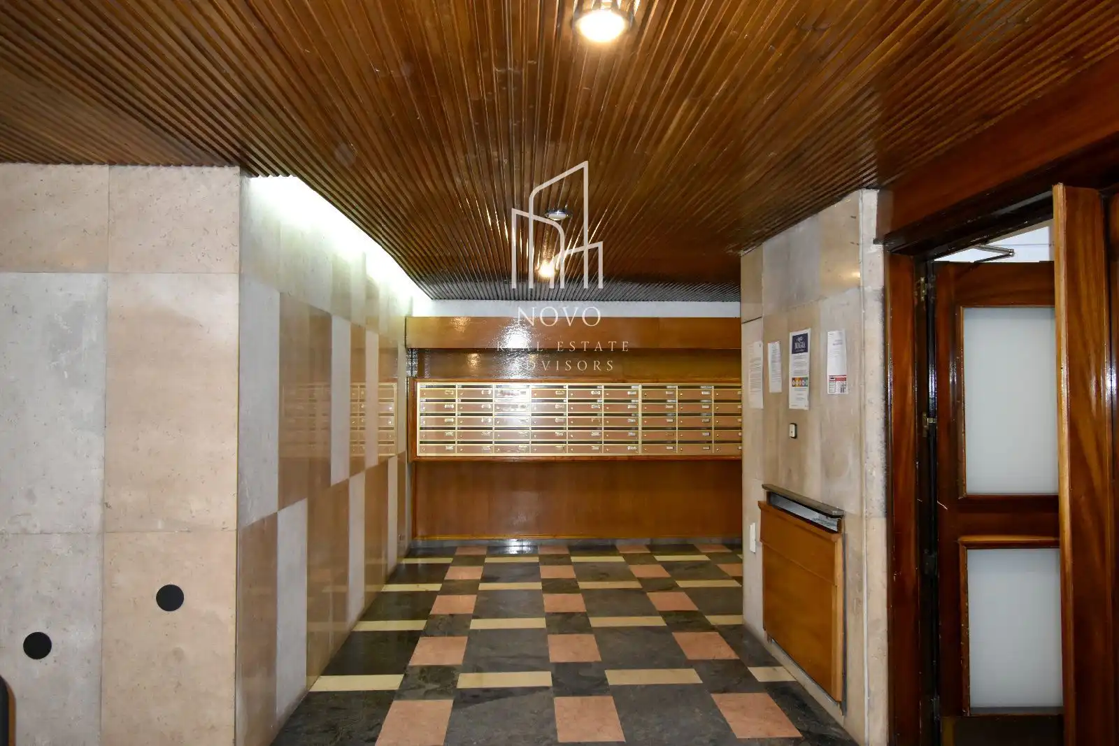 Piso en venta en Madrid con Calefacción, Horno y Lavadora