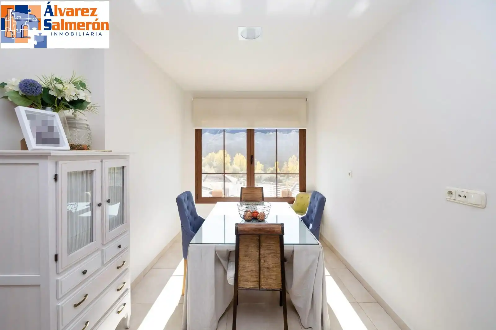 Comedor de Casa adosada en venta en Granada con Aire acondicionado, Calefacción y Terraza