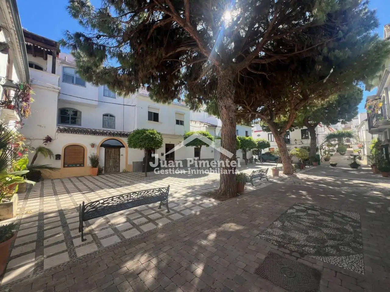 Vista exterior de Casa o chalet en venta en Estepona con Aire acondicionado, Terraza y Amueblado