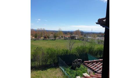 Photo 2 of Single-family semi-detached for sale in Garrafe de Torío, León